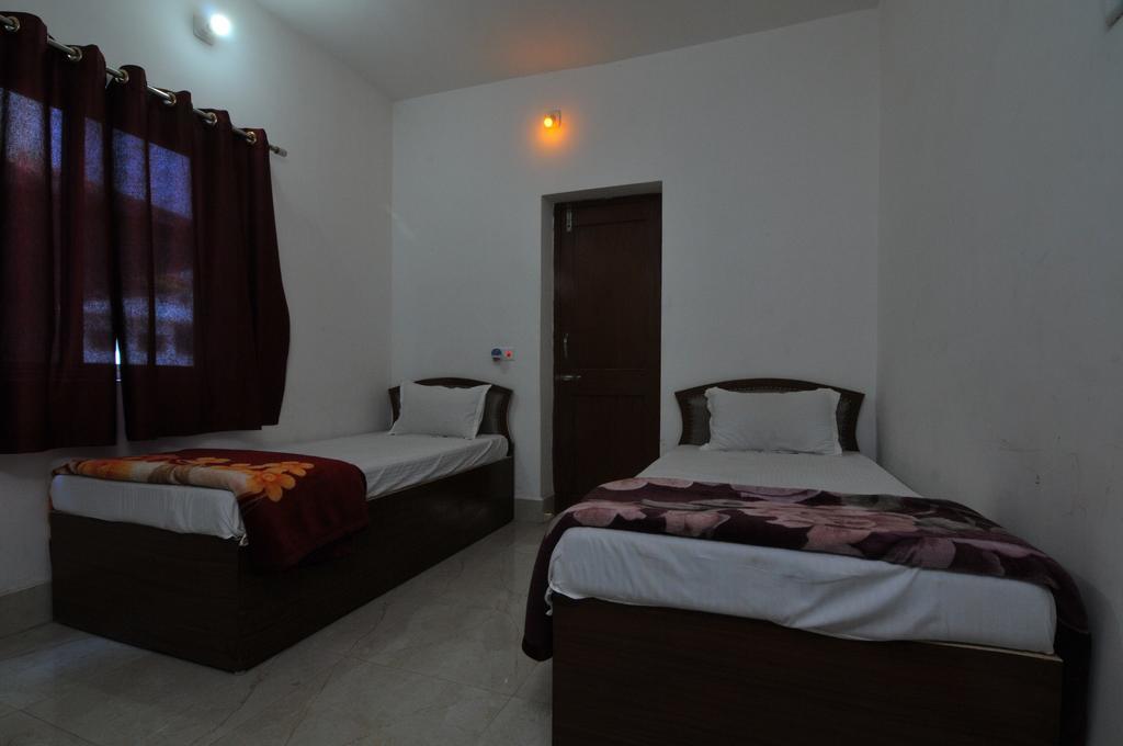 Rama Guest House Bodh Gaya Bilik gambar