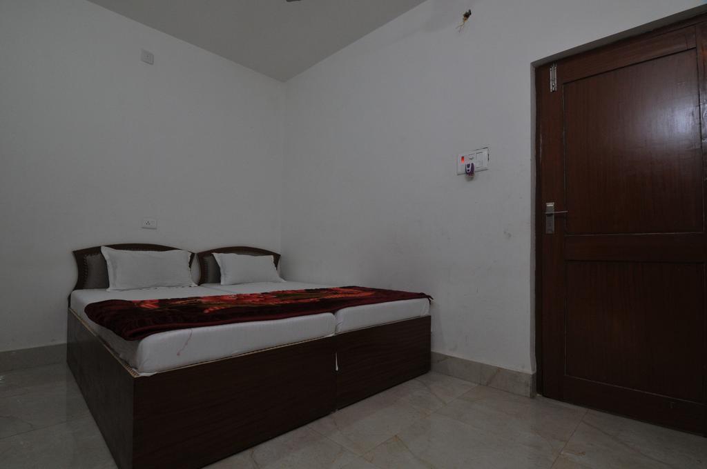 Rama Guest House Bodh Gaya Bilik gambar